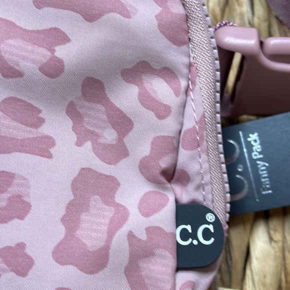C.C Leopard Fanny Pack-Rose - Picture 8 of 10